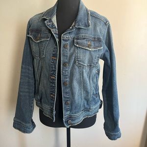 Women Zara jeans jacket size M
